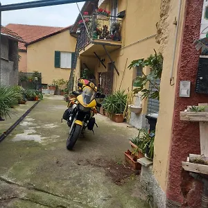 https://la-corte-di-quiliano.hotelitalianriviera.com